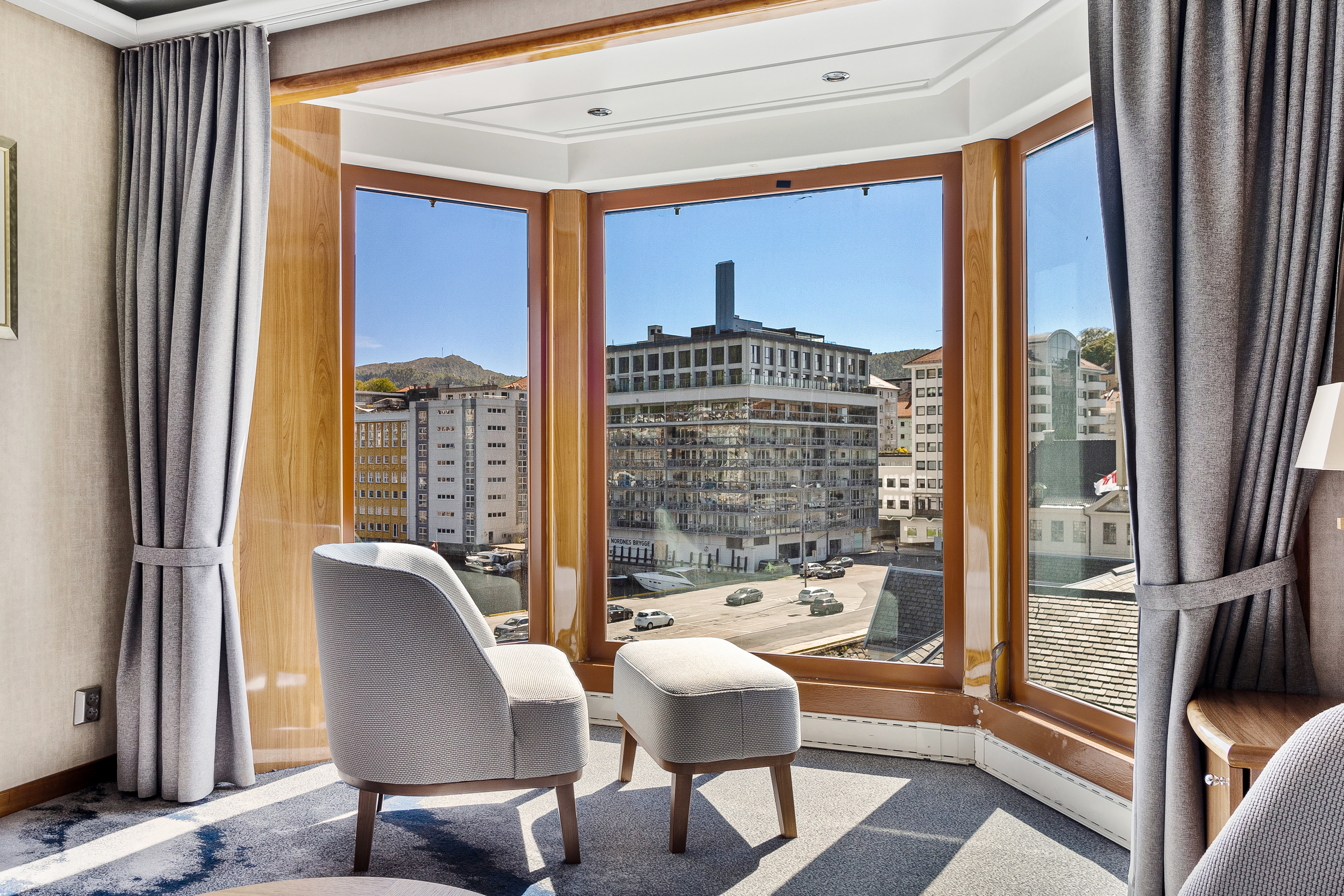 Expedition Suite | Grand Suite on middle or upper deck